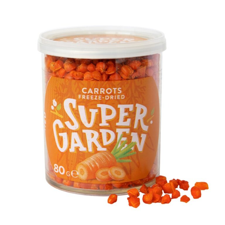 Freeze-dried carrots in pieces with a few pieces